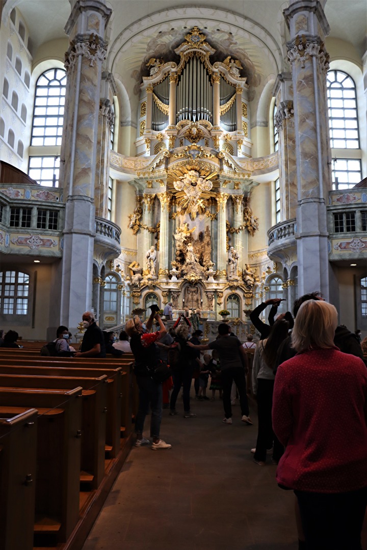 In der Frauenkirche von Dresden