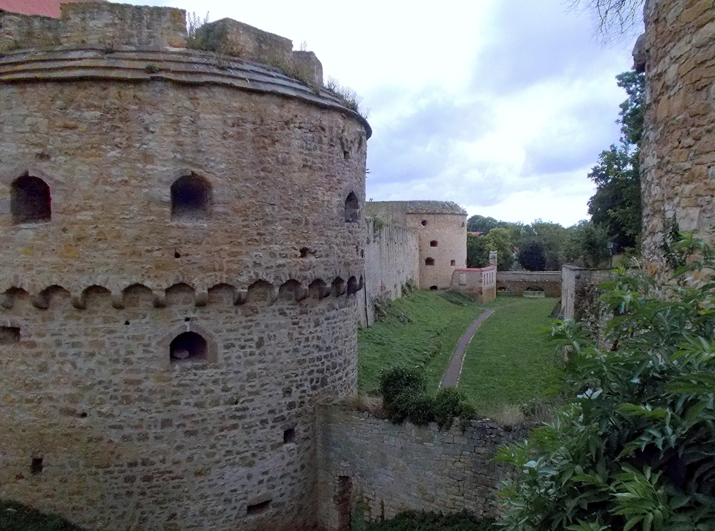 Burg Querfurt wehrhafte Mauern