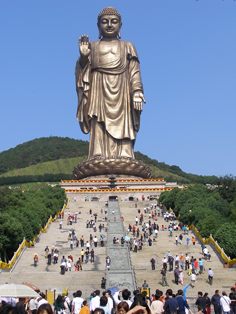 82m. hohe Buddhastatue in WuXi JiangShu Provinz