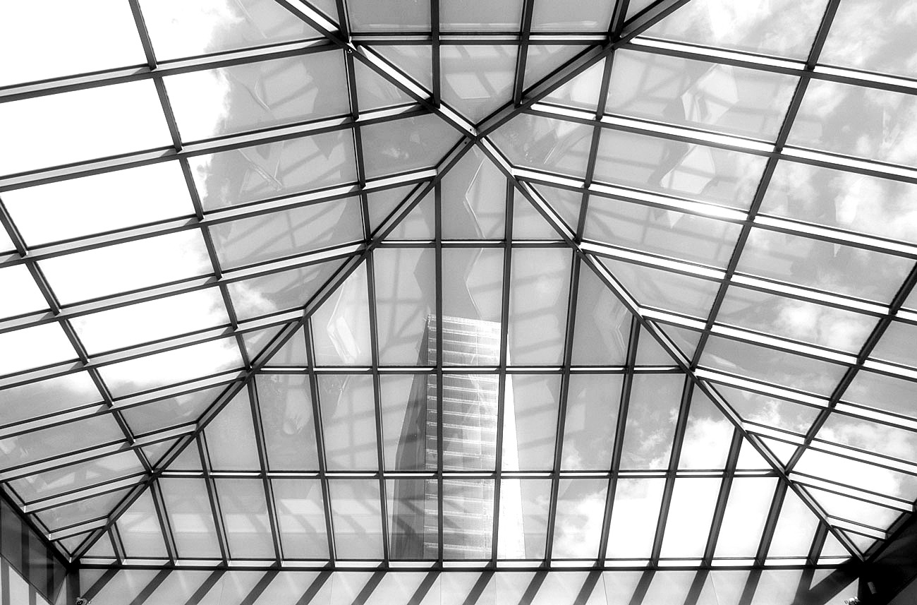 #Strukturen Glaskuppel BayKomm in Leverkusen