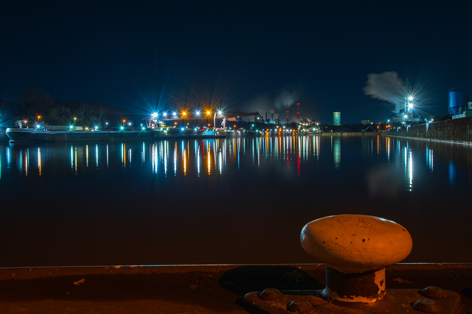 Dillinger Hafen bei Nacht