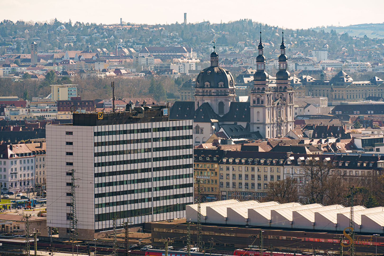 Blick zum Dom über Würzburg